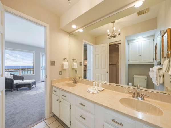 Stunning Oceanfront Four Bedroom Townhome in Destin
